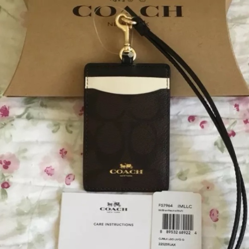 SOLD⛔️Authentic COACH leather Lanyard ID/card - Picture 3 of 8